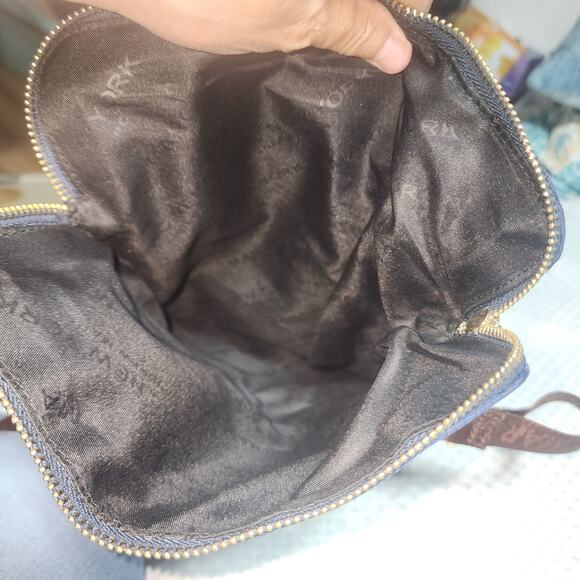 MARC NEW YORK EUC DARK BLUE FOLDOVER NYLON CROSSBODY BAG - Picture 5 of 7